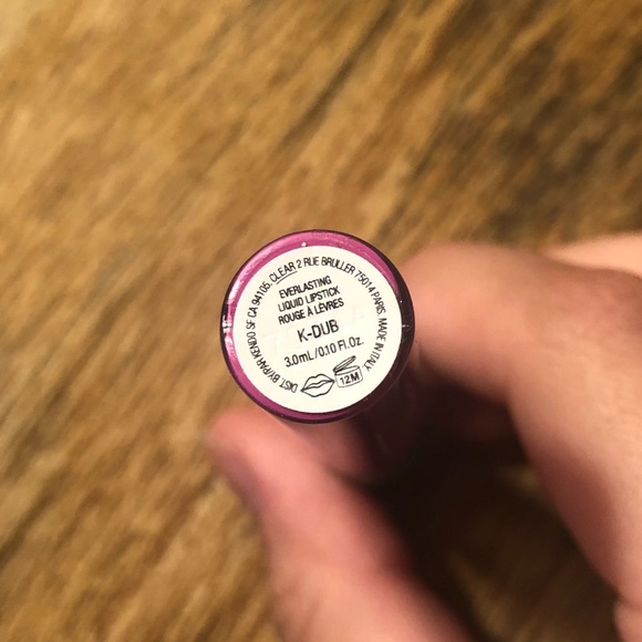 Kat Von D Everlasting Liquid Lipstick in K-Dub - Picture 3 of 3